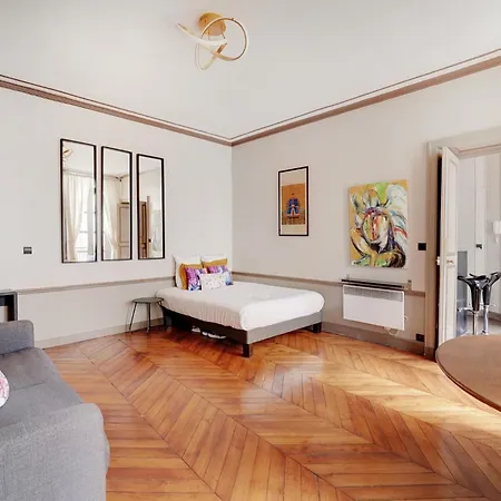 Saint-germain-des-pres Ideal Pour Visiter Appartement Parijs